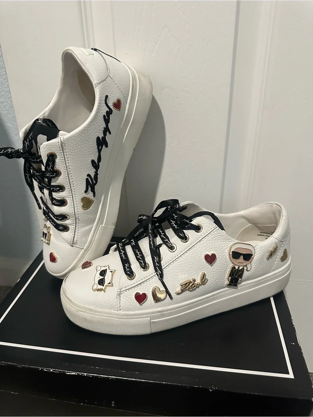 Bundle of 16 pair Shoes! Karl Lagerfeld, MK, neutralizer, born, ext